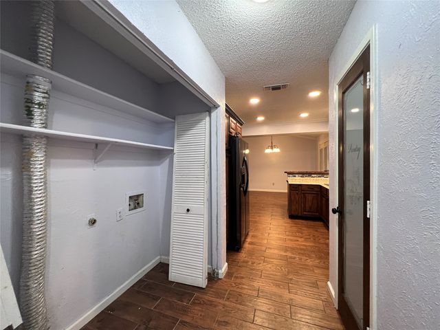 2466 Channing Drive, Grand Prairie, TX 75052