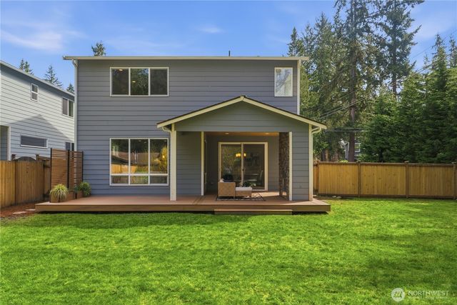 16005 74th Avenue NE, Kenmore, WA 98028
