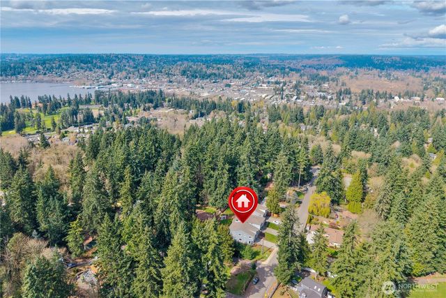 16005 74th Avenue NE, Kenmore, WA 98028