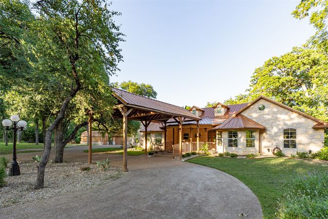 1465 Waters Edge Lane, Glen Rose, TX 76043
