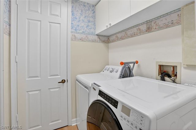 550 Club Marco CIR 5-102, Marco Island, FL 34145