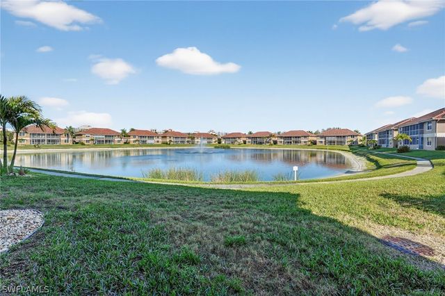 550 Club Marco CIR 5-102, Marco Island, FL 34145