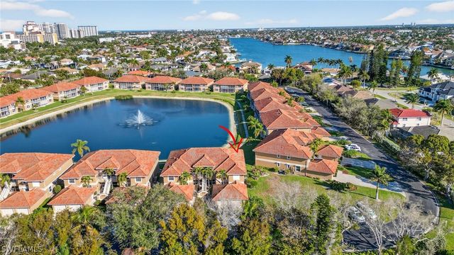 550 Club Marco CIR 5-102, Marco Island, FL 34145