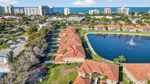 550 Club Marco CIR 5-102, Marco Island, FL 34145