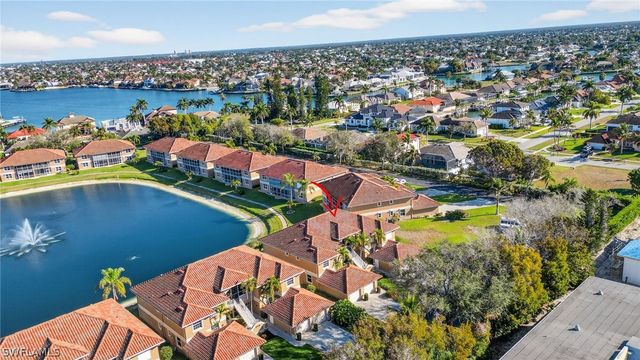 550 Club Marco CIR 5-102, Marco Island, FL 34145