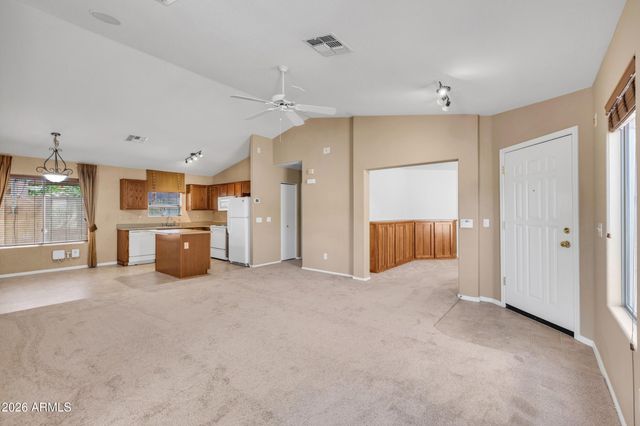 42780 W SUNLAND Drive, Maricopa, AZ 85138