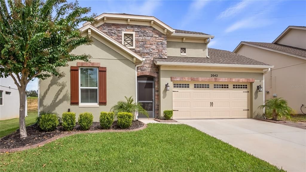 2042 REDBAY AVENUE, Minneola, FL 34715
