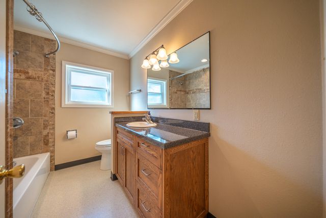 3500 Pioneer Lane, Redding, CA 96001