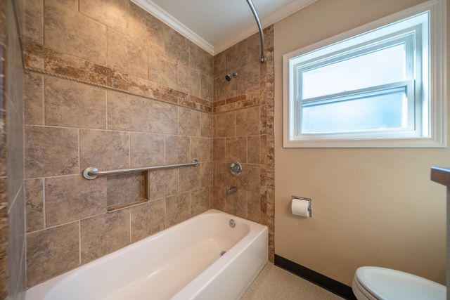 3500 Pioneer Lane, Redding, CA 96001