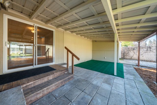 3500 Pioneer Lane, Redding, CA 96001