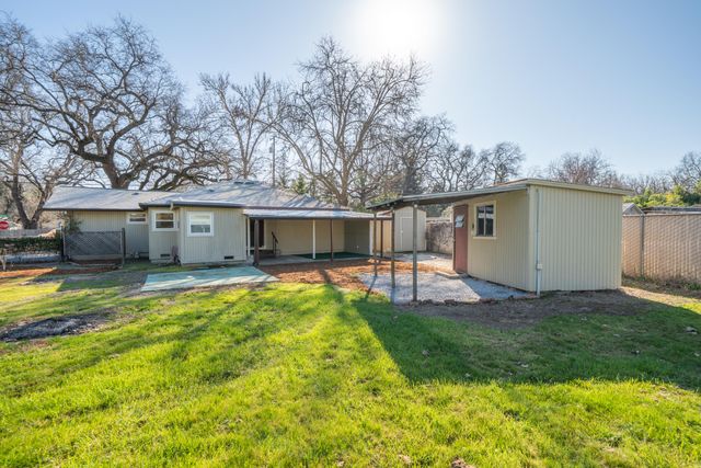 3500 Pioneer Lane, Redding, CA 96001