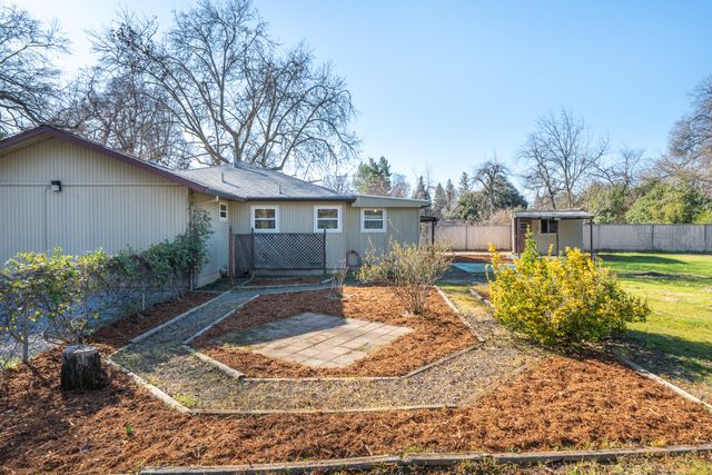 3500 Pioneer Lane, Redding, CA 96001