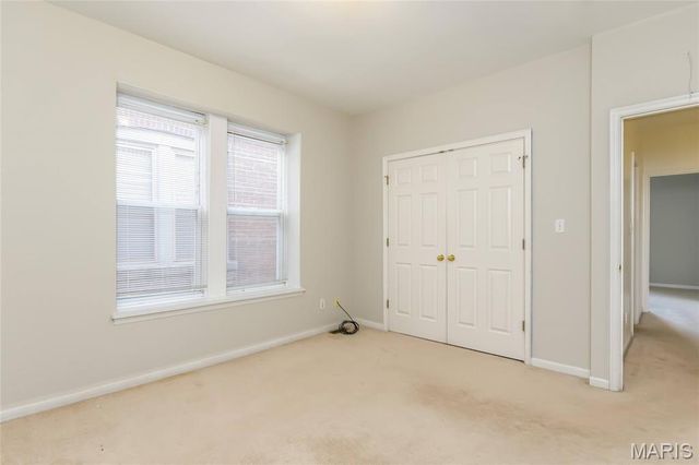 4141 Shaw Boulevard, St Louis, MO 63110