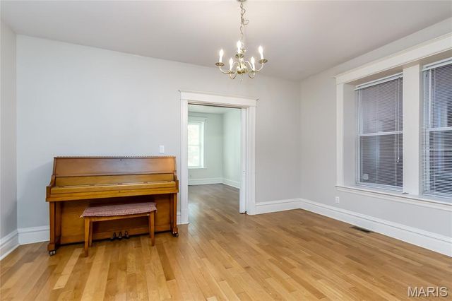4141 Shaw Boulevard, St Louis, MO 63110