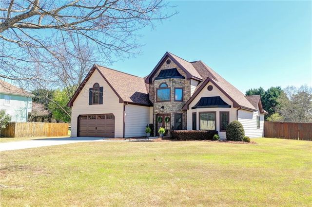 408 Beech Hollow Trail, Loganville, GA 30052