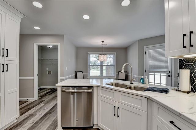 408 Beech Hollow Trail, Loganville, GA 30052