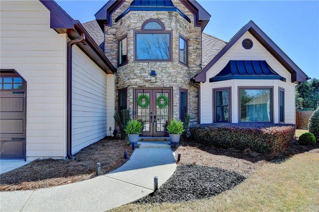 408 Beech Hollow Trail, Loganville, GA 30052