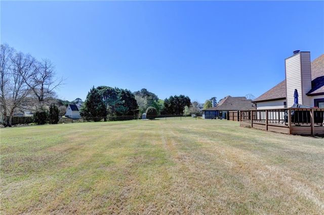 408 Beech Hollow Trail, Loganville, GA 30052