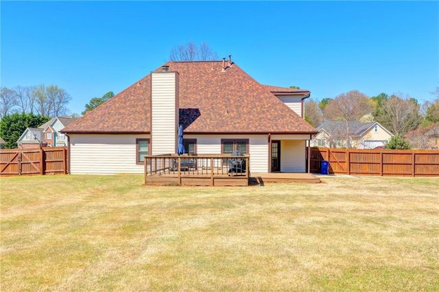 408 Beech Hollow Trail, Loganville, GA 30052