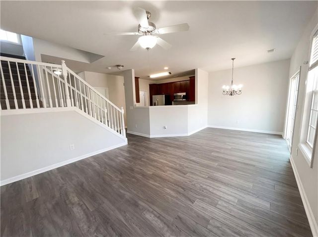 1950 Dakota Drive NW 27, Acworth, GA 30101