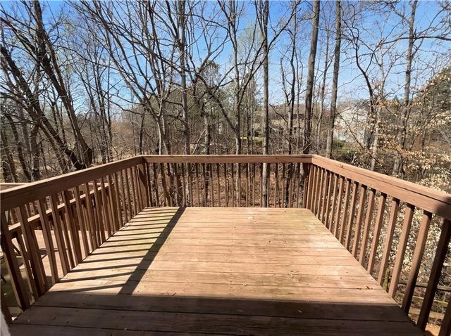 1950 Dakota Drive NW 27, Acworth, GA 30101