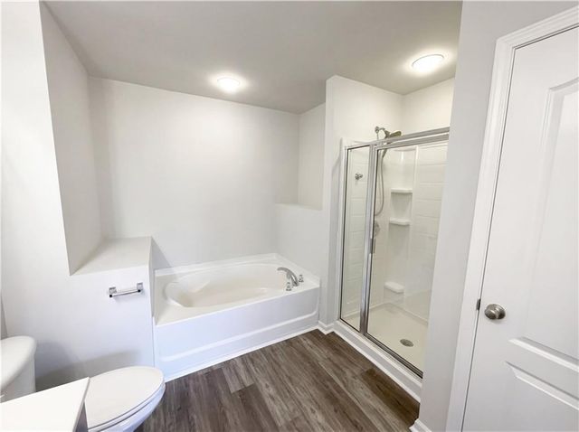 1950 Dakota Drive NW 27, Acworth, GA 30101