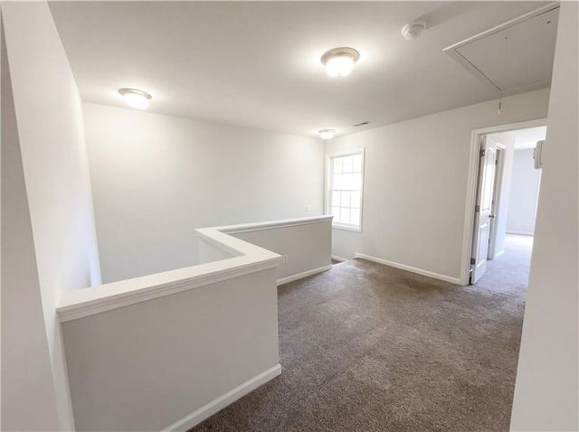 1950 Dakota Drive NW 27, Acworth, GA 30101