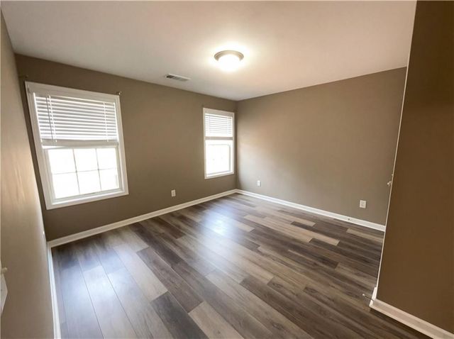 1950 Dakota Drive NW 27, Acworth, GA 30101