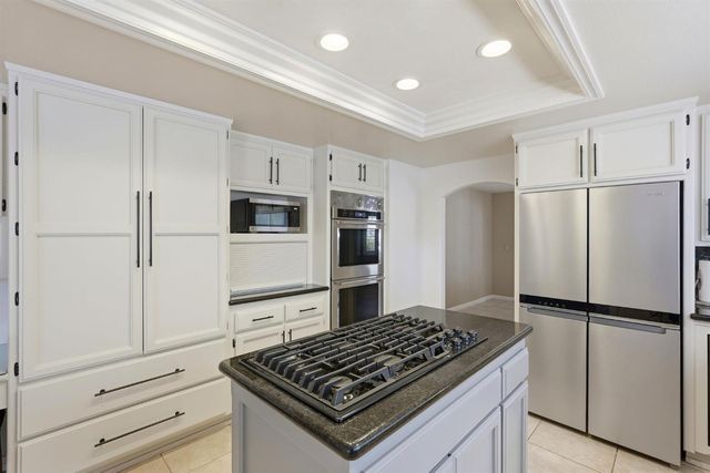2030 Marden Dr, Rescue, CA 95672