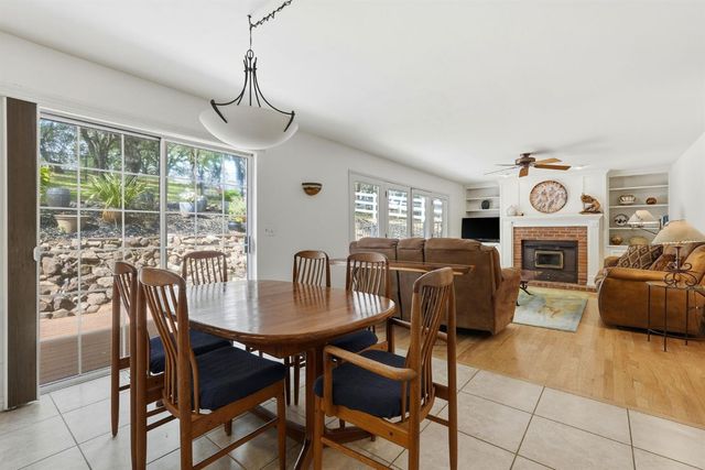 2030 Marden Dr, Rescue, CA 95672