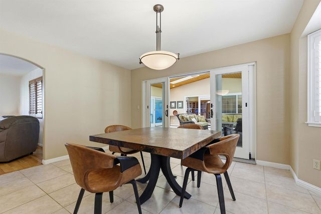 2030 Marden Dr, Rescue, CA 95672