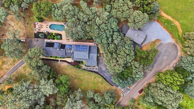2030 Marden Dr, Rescue, CA 95672