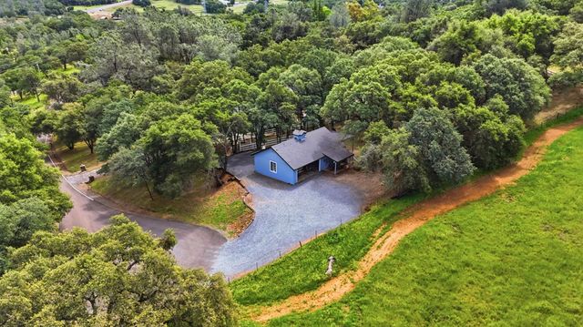 2030 Marden Dr, Rescue, CA 95672