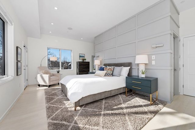 62 Pearl 62, Cambridge, MA 02139