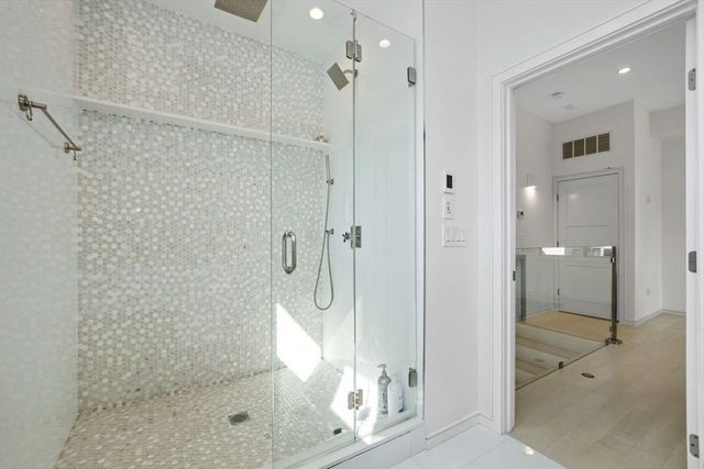 62 Pearl 62, Cambridge, MA 02139