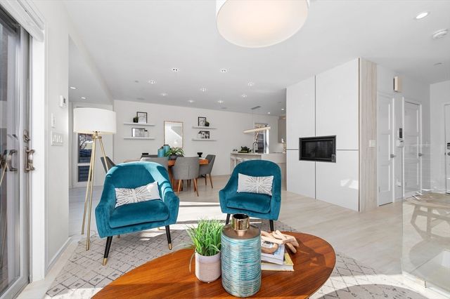 62 Pearl 62, Cambridge, MA 02139