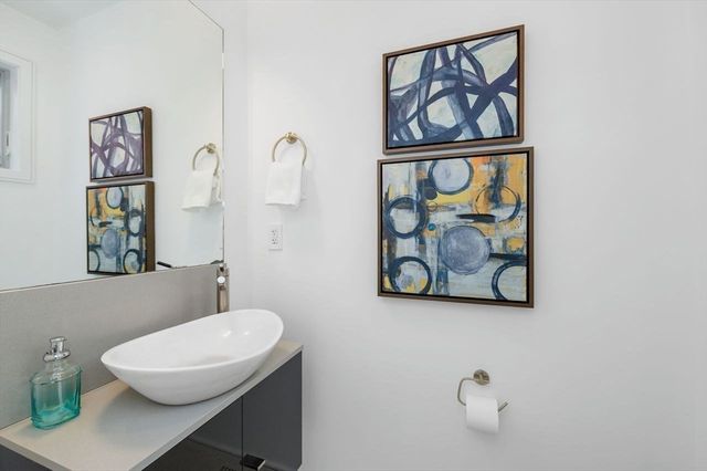 62 Pearl 62, Cambridge, MA 02139