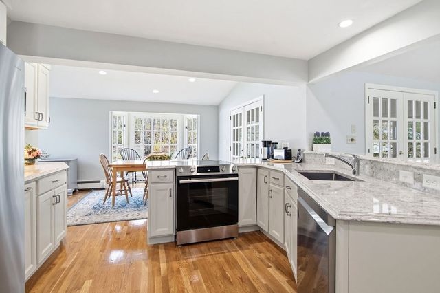 85 Marks Rd, Weymouth, MA 02189