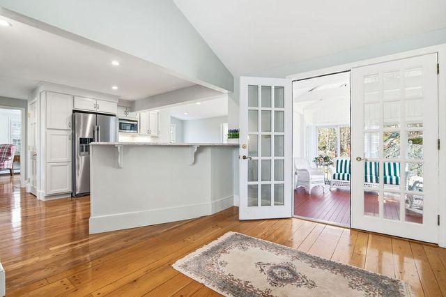 85 Marks Rd, Weymouth, MA 02189