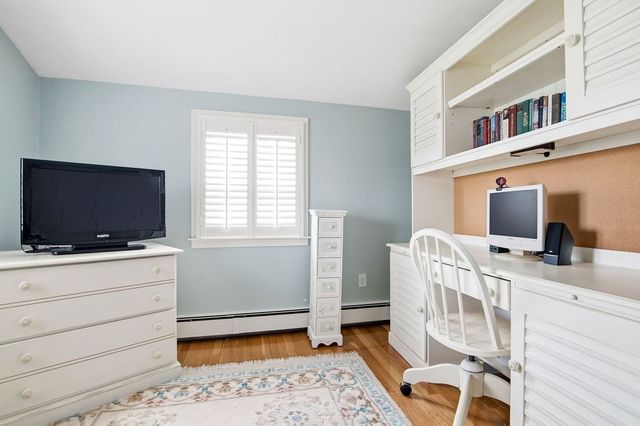 85 Marks Rd, Weymouth, MA 02189
