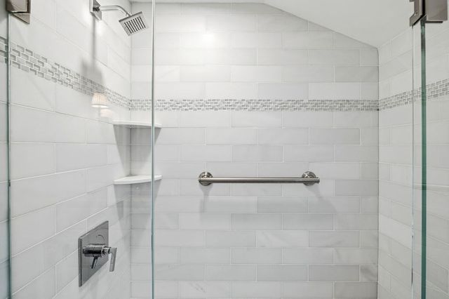 85 Marks Rd, Weymouth, MA 02189