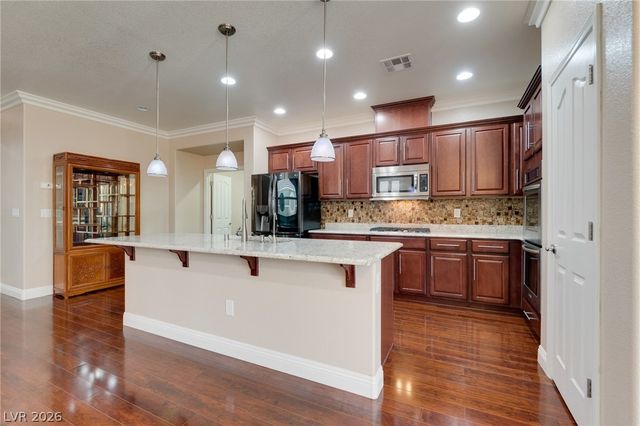 7030 Glencoe Harbor Avenue, Las Vegas, NV 89179