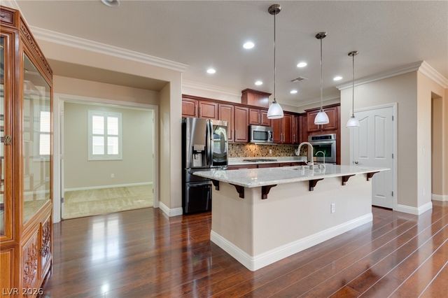 7030 Glencoe Harbor Avenue, Las Vegas, NV 89179