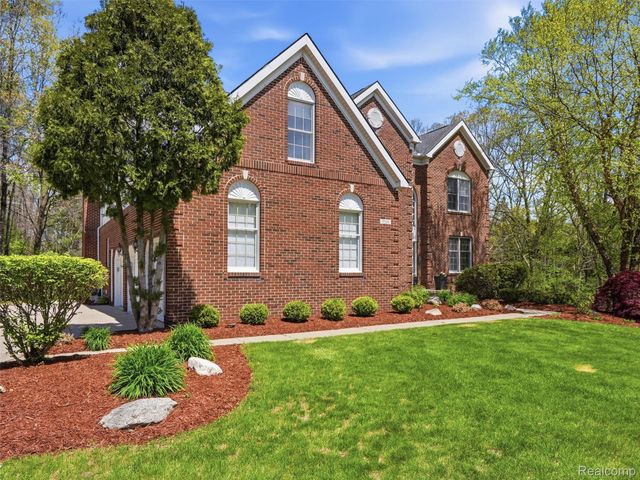 5318 Glenwood Creek, Independence Charter Township, MI 48348