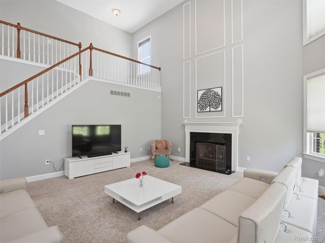 5318 Glenwood Creek, Independence Charter Township, MI 48348