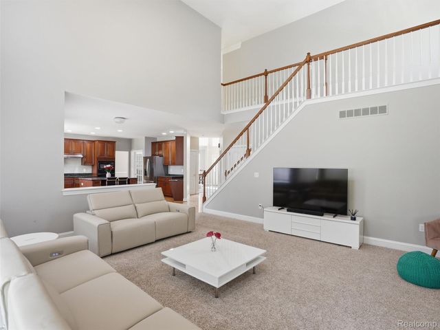 5318 Glenwood Creek, Independence Charter Township, MI 48348