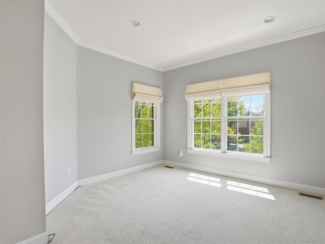 5318 Glenwood Creek, Independence Charter Township, MI 48348
