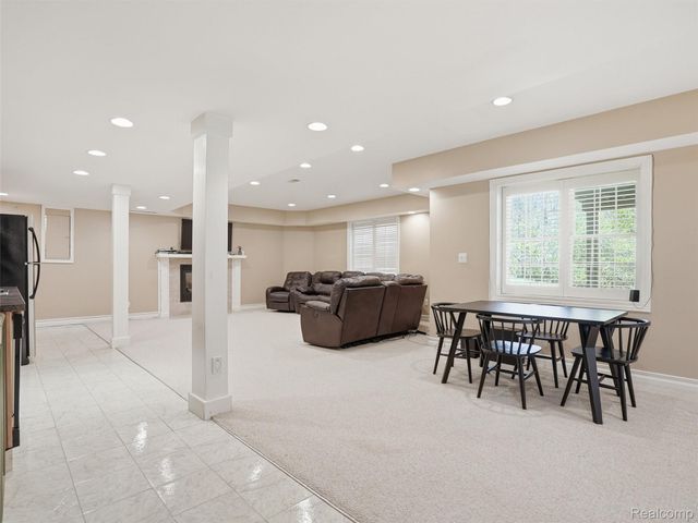 5318 Glenwood Creek, Independence Charter Township, MI 48348