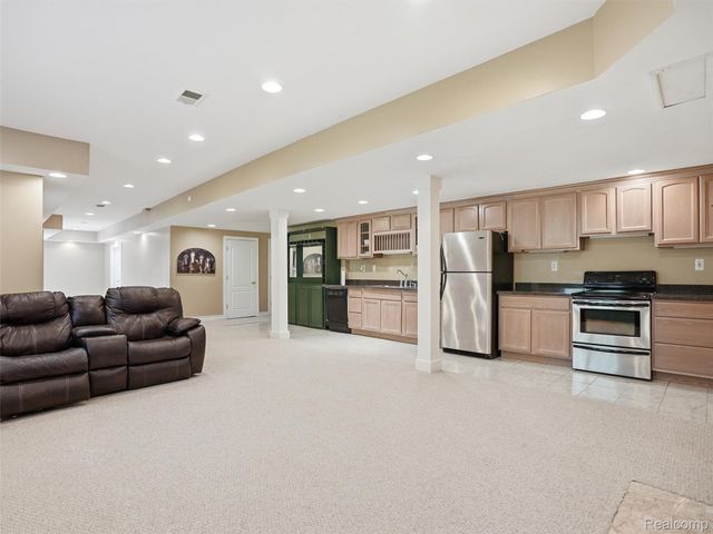 5318 Glenwood Creek, Independence Charter Township, MI 48348