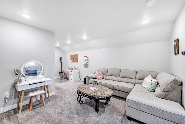 4861 PRAIRIE SCHOOL DRIVE, Oneida, WI 54155